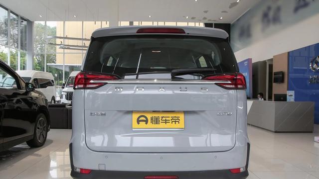 大通G50手动挡新车上市，5.48万元起售，性价比挑战五菱佳辰