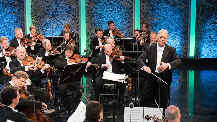 蒂勒曼携维也纳爱乐乐团上海奏响德奥经典