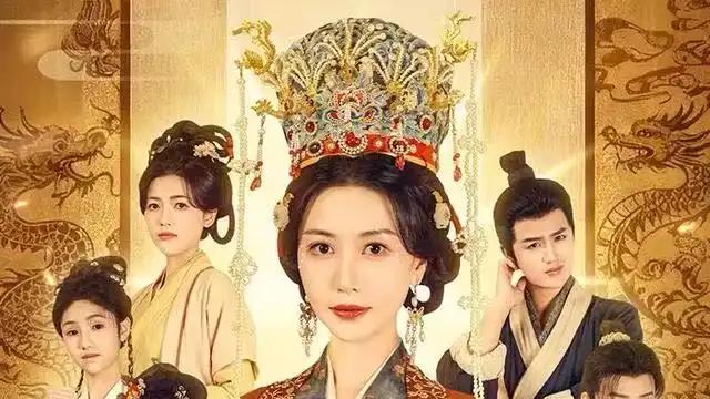 《抄家后反派老太带飞全家》逆境翻盘，智斗升级，温情与笑料齐飞