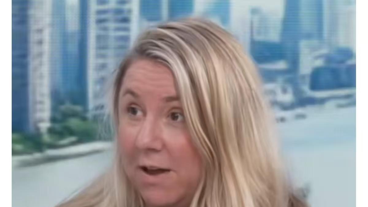 肖战，霸榜微博热搜前10