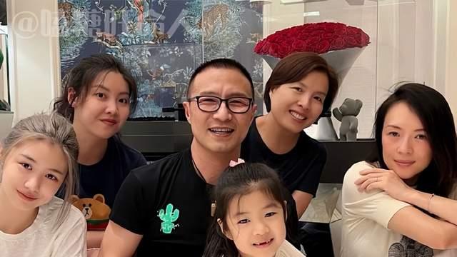 章子怡庆生派对藏巧思，汪峰演唱会造惊喜！十岁醒醒收两份“顶配”爱