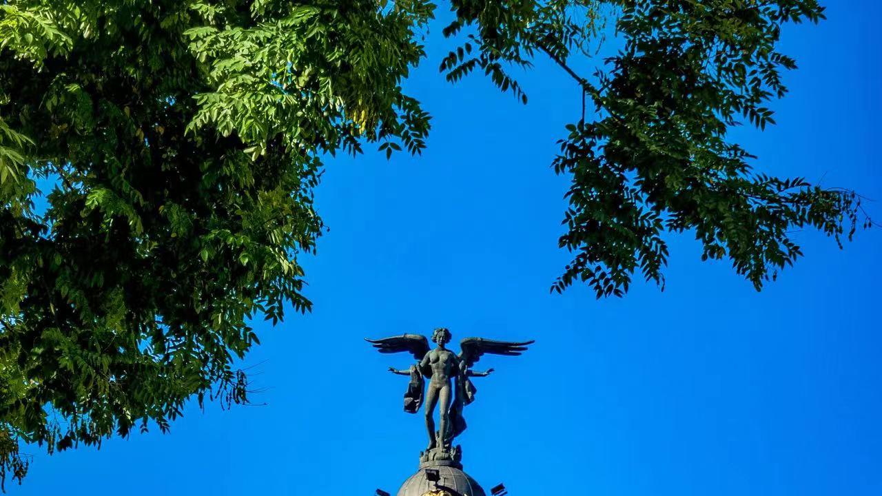 七星主题路线重塑马德里沉浸式购物体验