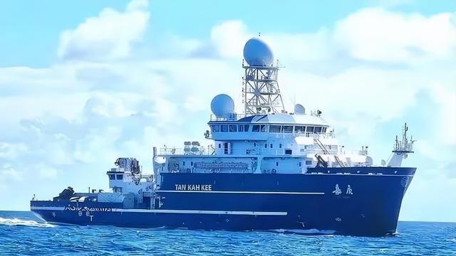 冲之鸟礁发生激烈对峙，日方要求我方立即离开，我外交部回应亮了