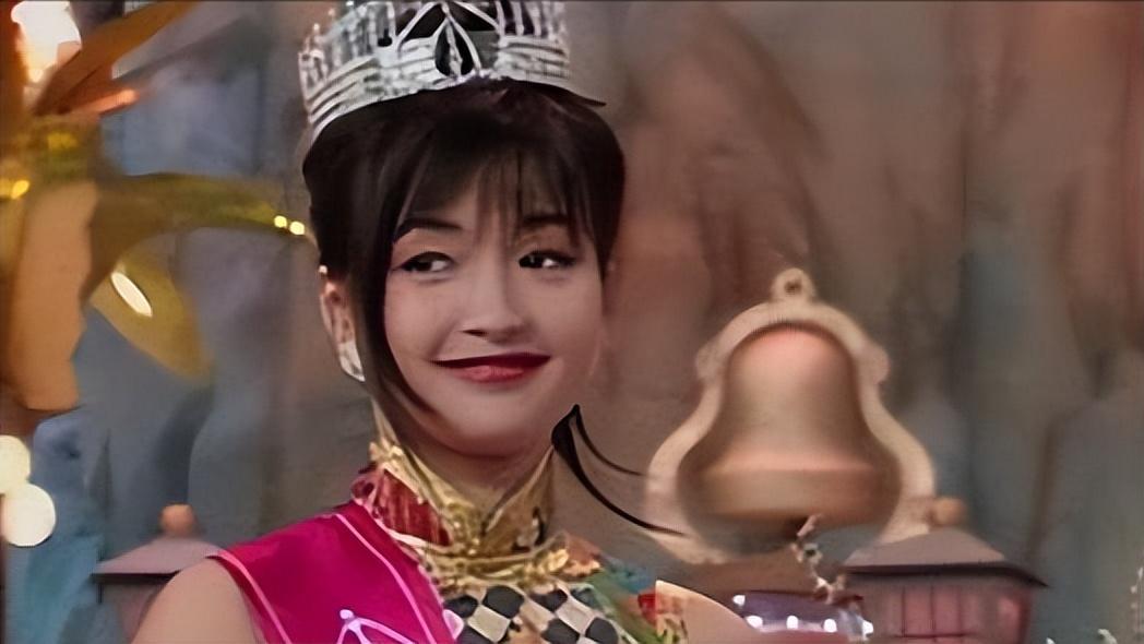 从“最美郭襄”到加拿大主妇：李绮红拒绝黎明、战胜抑郁的跌宕人生