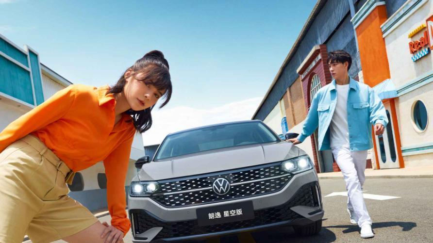 5万9千8是选秦Plus还是大众朗逸？老司机教你避坑