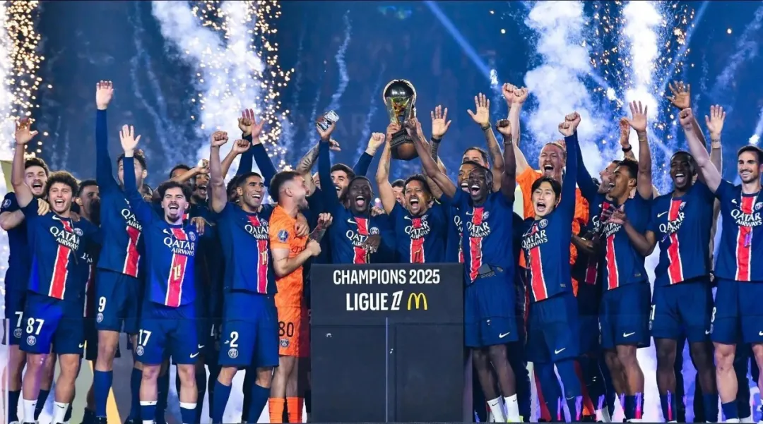 如果25到26赛季还能出三冠王，最可能是谁？至少，按最近三年的走势，本赛季欧冠他们该进决赛了