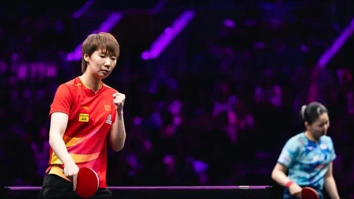 王曼昱3-0轻取张本美和，邓亚萍五点高情商评价：从“攻守兼备”到“未来领军”，深度剖析！