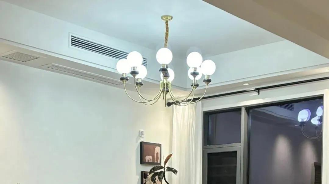 重庆一女子花60万回农村自建楼房，大气上档次，一点也不输城里的豪宅别墅！