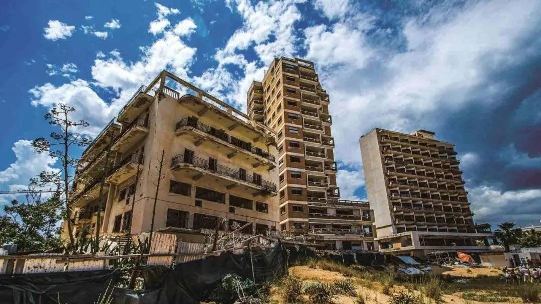 世界最“失败”的度假胜地，曾经火爆一时，如今沦为一座“鬼城”