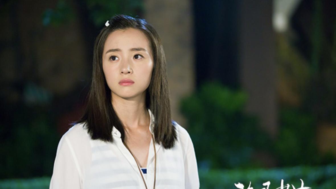 长得“又老又年轻”的女星，时而灵动如少女，时而沧桑如中年！