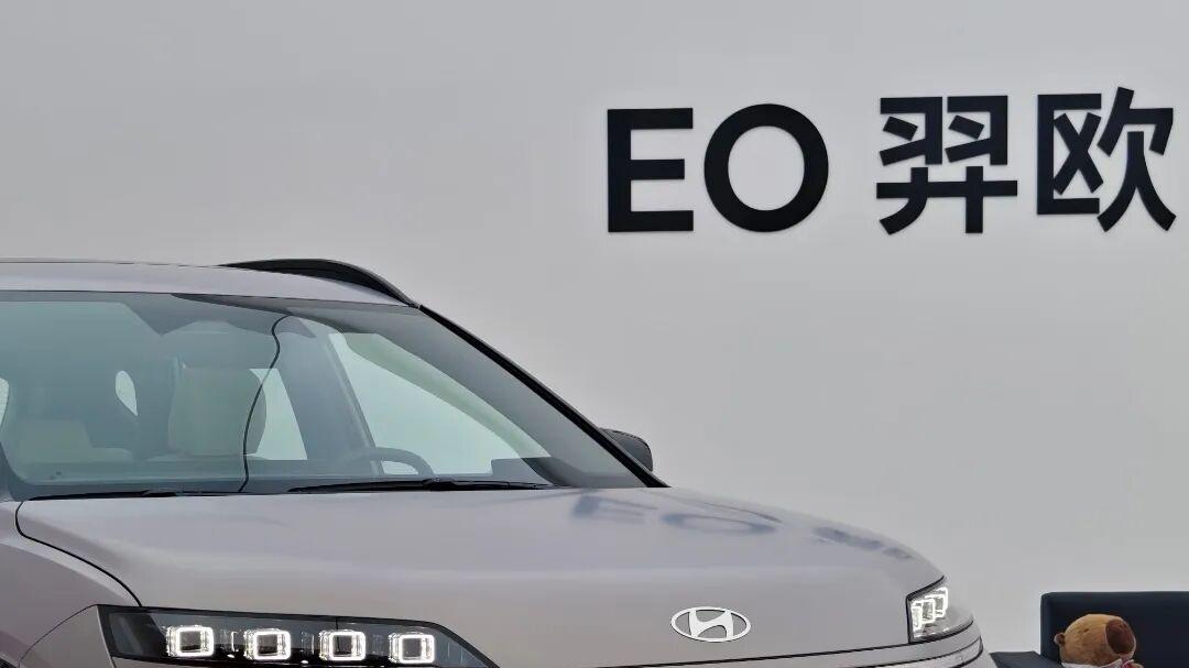 北京现代发布会内涵友商，周斌不做脱口秀演员可惜了