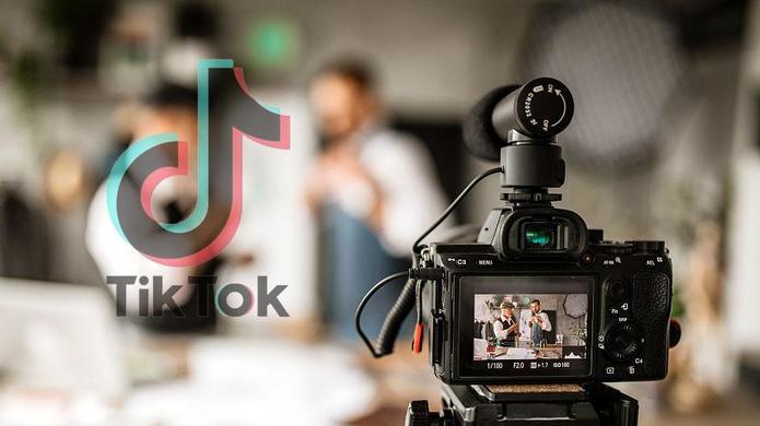 技术破局·体验制胜：TikTok跨境直播的网络优势对比解析