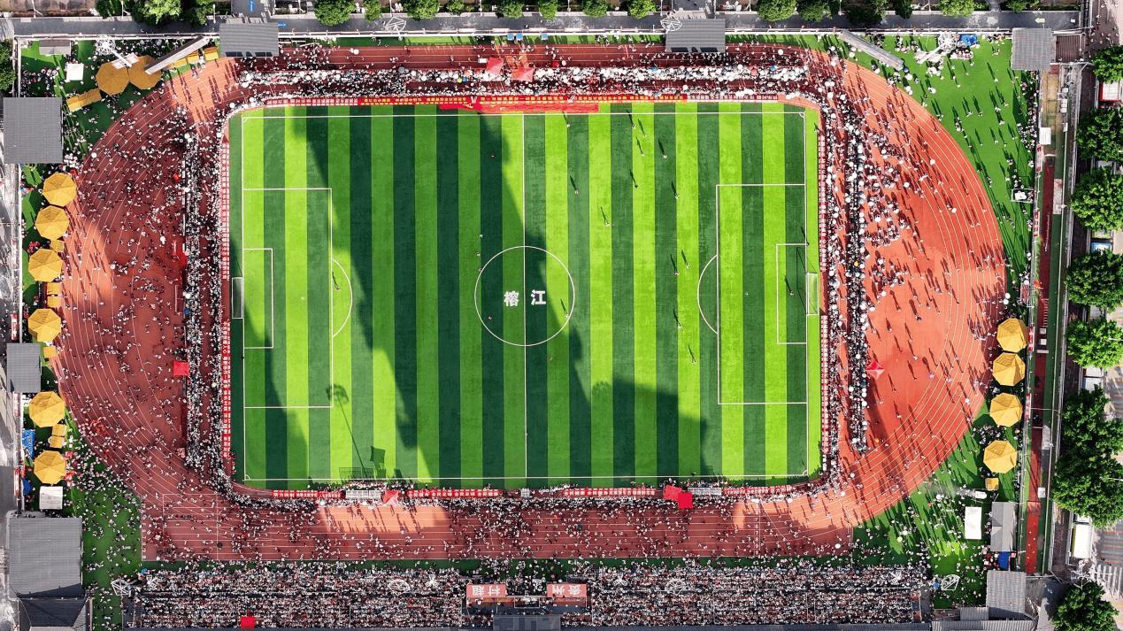 贵州电网以可靠电力护航"村超"品牌 助力农文旅体商业态融合发展