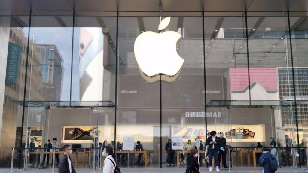 降价也卖不动？iPhone销量暴跌25%，苹果该醒醒了