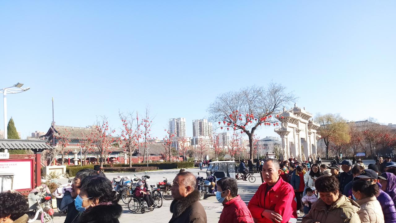 慈悲笔话：品尝邢台开元寺门口的斋饭