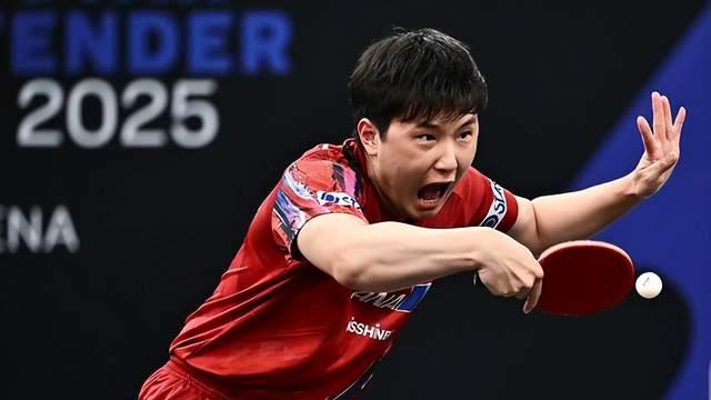 教练组深夜发声！樊振东主动弃赛背后，国乒正在下一盘大棋