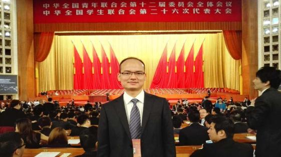 林庆龙：从寒门学子到新时代的奋斗者之路