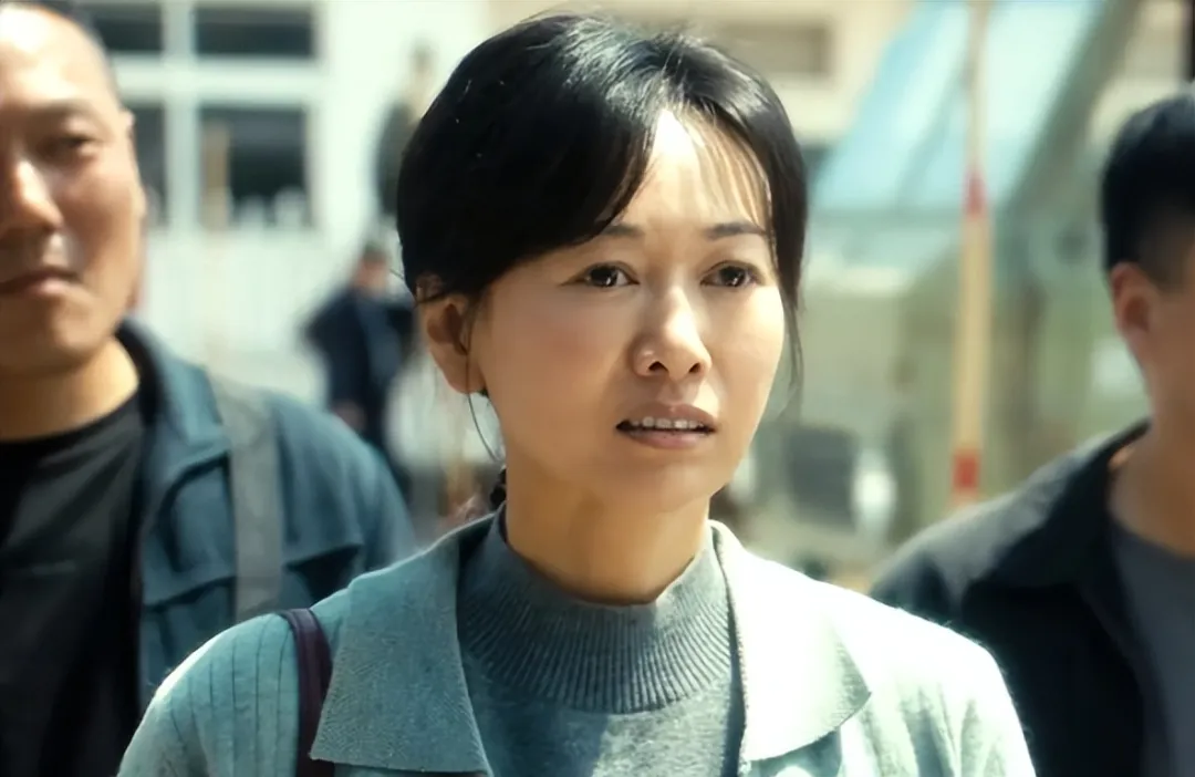 《北上》第12集封神！所有人都以为望和妈学开货车是为了钱，只有被婆婆嫌弃一生的夏凤华母亲狠狠戳穿了真相