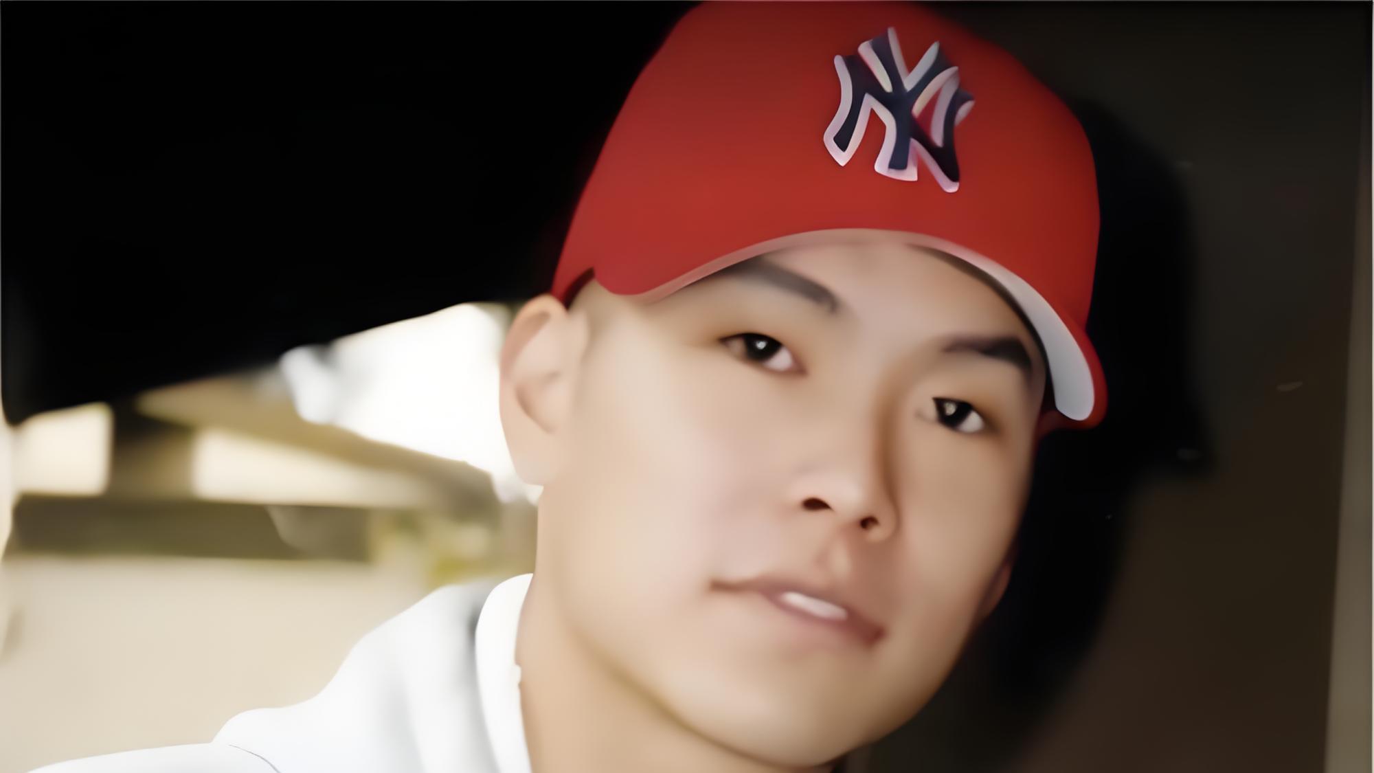 他是最让陶喆惋惜的歌手，遗作打败周杰伦，23岁靠在妈妈怀里离世！