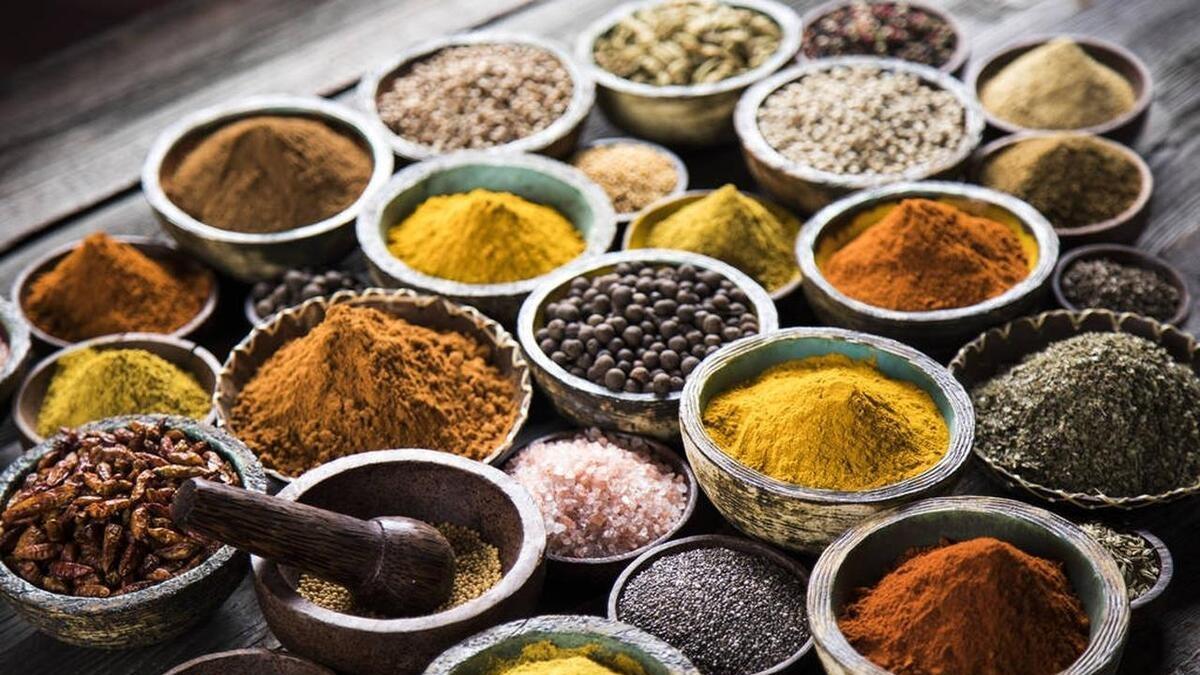 被誉为东方香草的它在复合香料群里有这样的用途