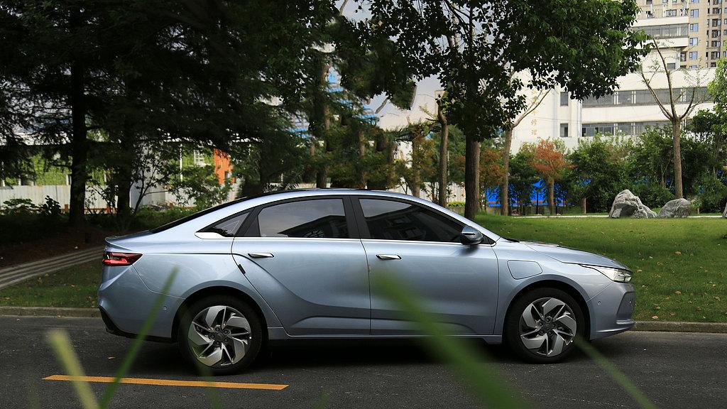 吉利几何A：绿色出行的智能新选择