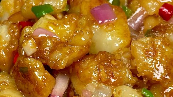 洋葱炒土豆香迷糊啦：软糯焦香，素得比肉还上头！