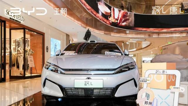 看完汉L、唐L的新车色，还有OTA升级，我感觉比亚迪读懂年轻人了