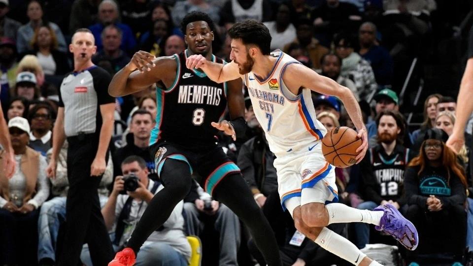 随着勇士复仇成功，火箭击败雄鹿，NBA西部最新排名出炉，湖人第4