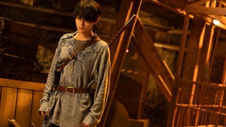 《枭起青壤》刑深的报应终于来了，聂九罗被林喜柔权杖刺穿，消失在黑白涧