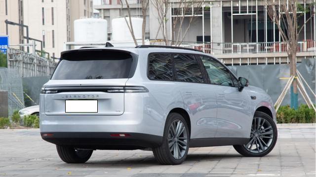 零跑C16，不到20万就能买到大6座纯电SUV，比亚迪唐EV还香吗？