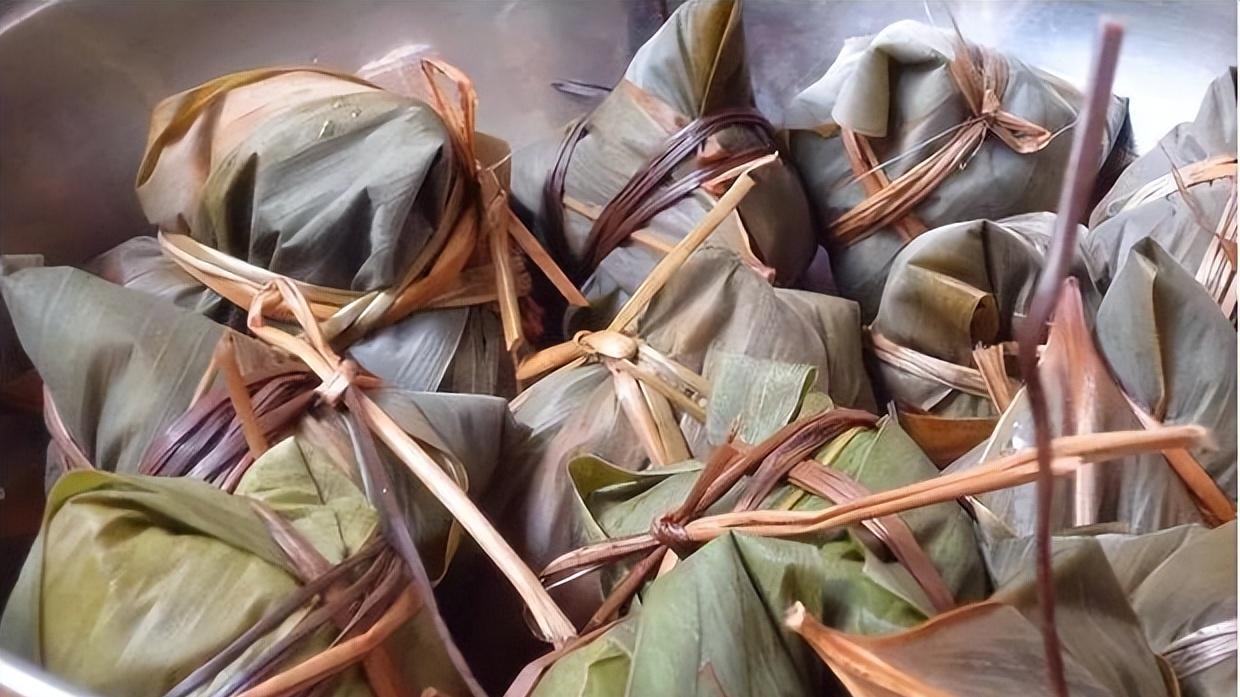 嘉兴四角粽密码：房梁下的棉线竟编织着千年防汛密码？