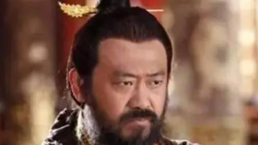 辅公祏凭铁链锁江狂傲不已，李靖一计破局，让他从 “宋帝” 变阶下囚