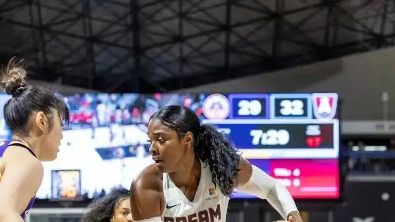 官宣！WNBA总冠军内线加盟山东女篮！山东男篮有NBA锋线加入，曾获俄罗斯全明星赛MVP