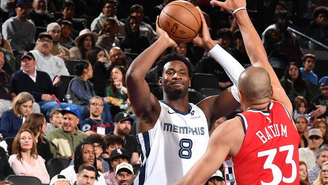 湖人东契奇35+11弑旧主！快船遭20分逆转，NBA杯八强战火点燃