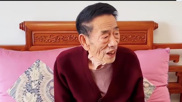 喝酒、吃肉、抽华子，91岁的杨少华，在作死的路上越走越远