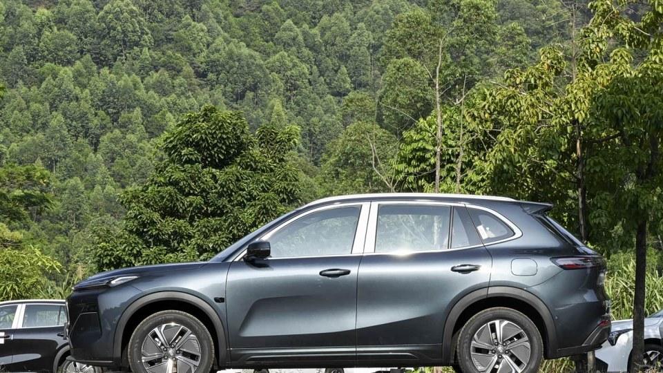 星舰 7 EM-i持续火爆，30天卖出12001辆，家用真的很香