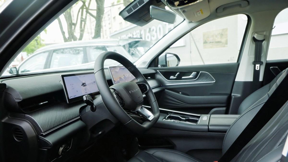 家庭出行新答案：风云T9以“全维越级”重构中大型SUV价值逻辑