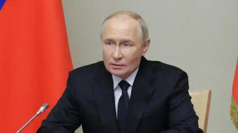 美乌达成深夜协议！特朗普将寻普京，寻求停火？