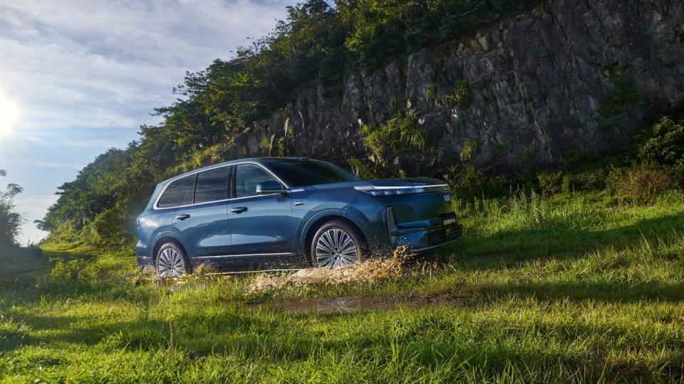 银河M9上市，限时17.38万起，家用的头等舱概念更新了