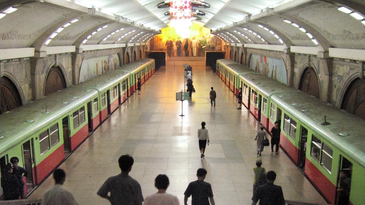 别只怪“三八线”了，真正隔开朝韩的，是70年前的两种选择