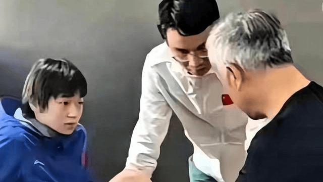 全红婵全运失利遭网暴：18岁小将的通透回应，戳痛多少人？