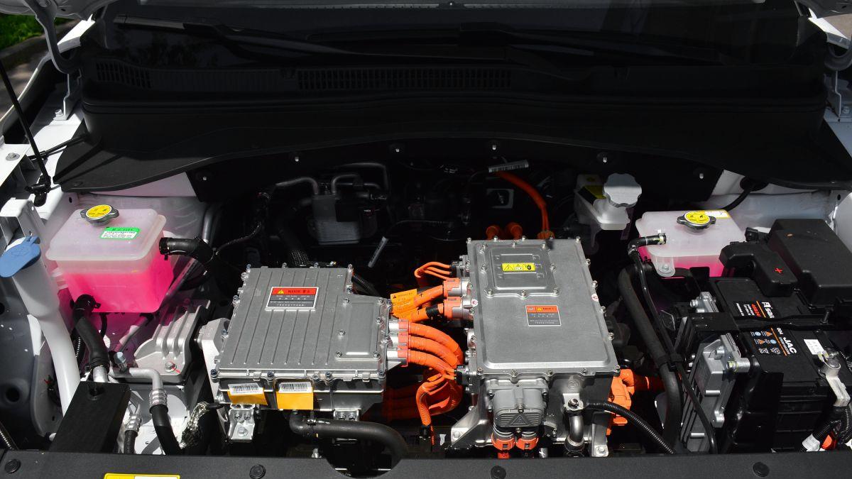 比亚迪押注硫化物固态电池：技术路线背后的商业野心与挑战