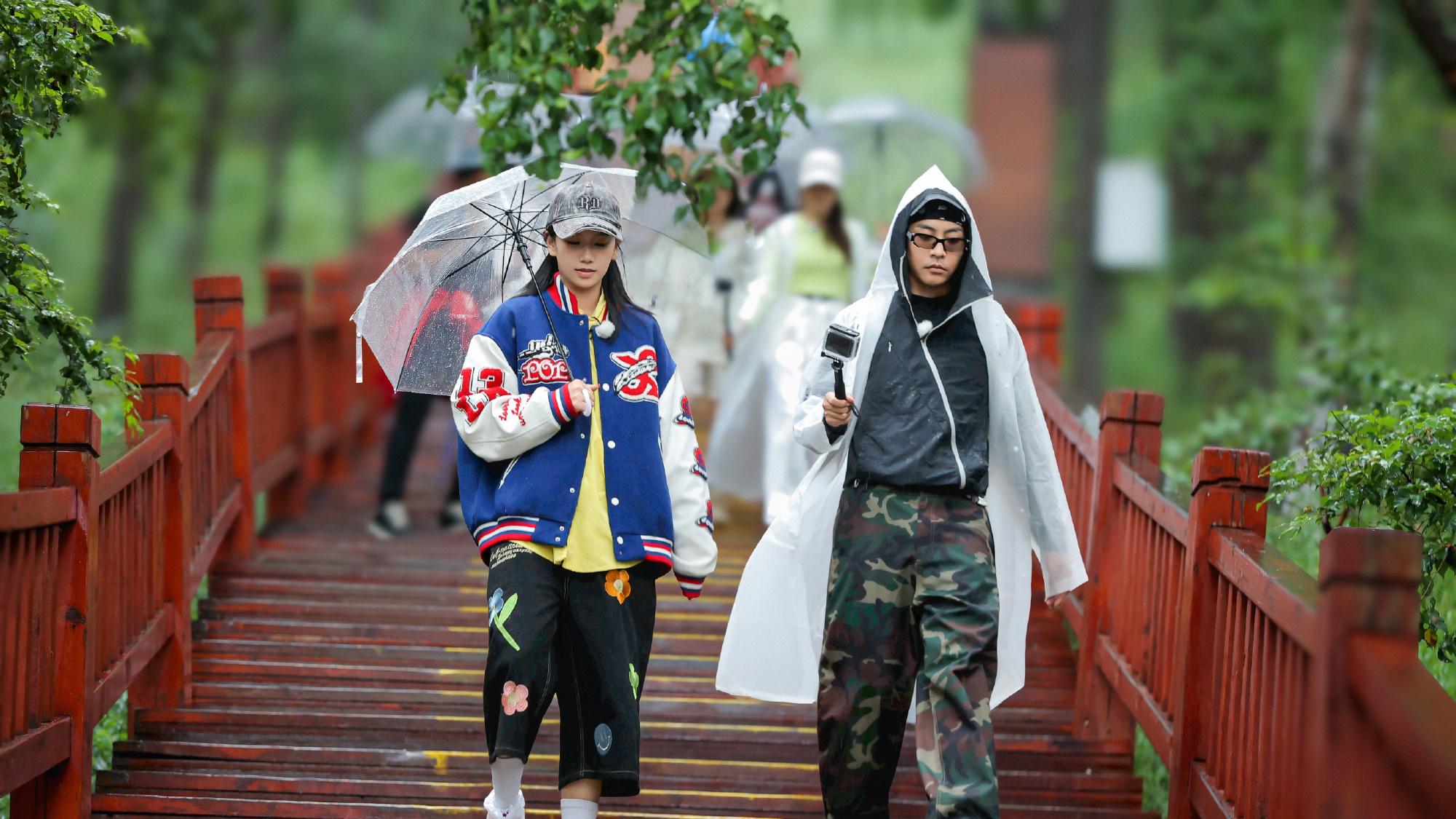 《再见爱人5》第十期上，梁淞不相信何美延离开他会过得更好！