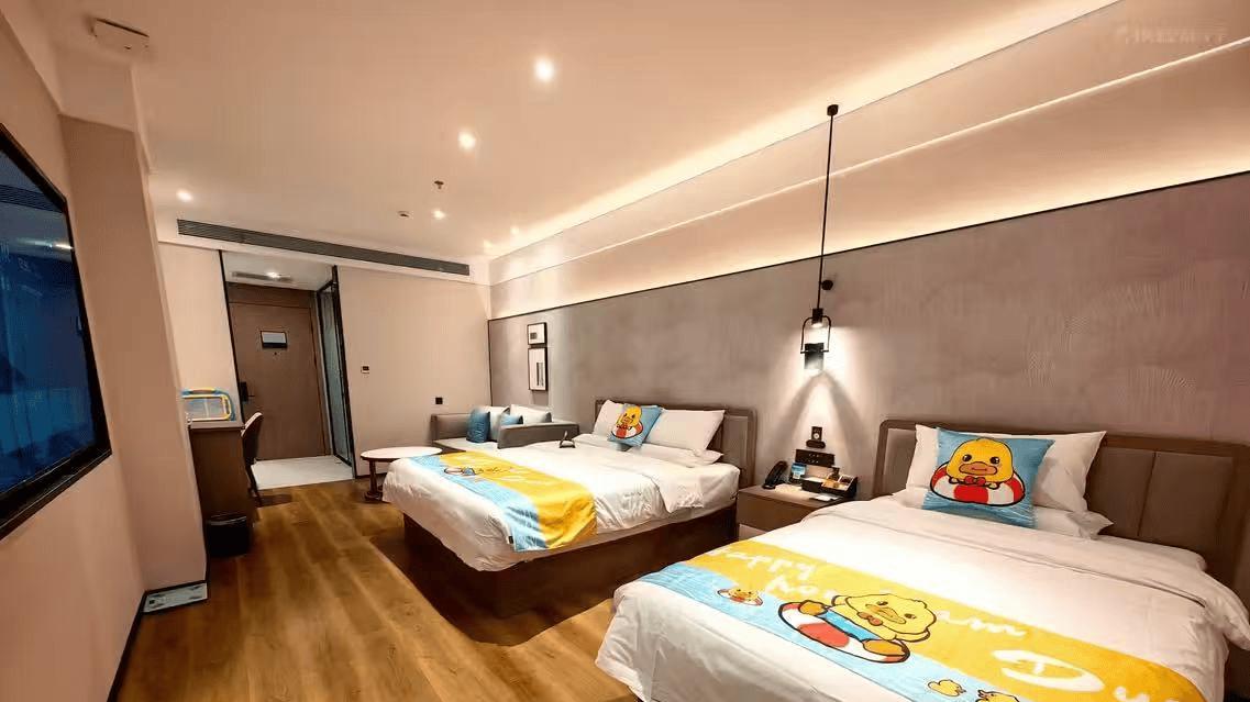 智能服务与人文关怀并重，亚悦酒店成大连瓦房店商旅新标杆