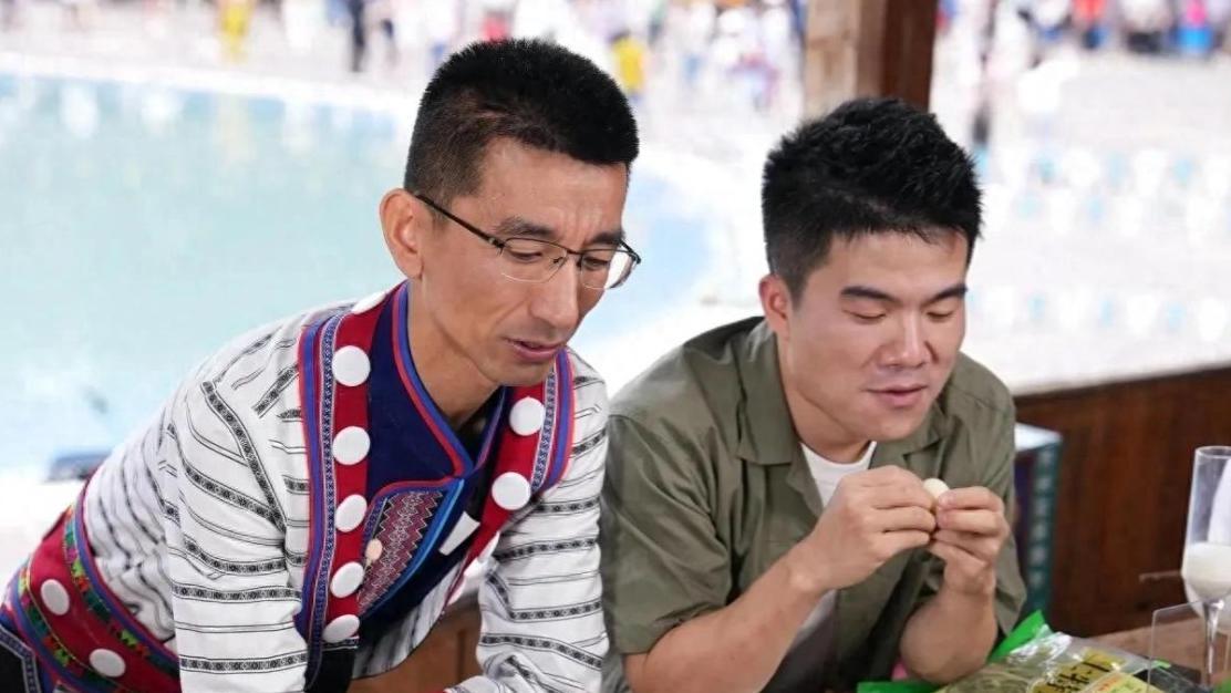 俞敏洪肠子悔青！错把千里马当驴，东方甄选悔不当初