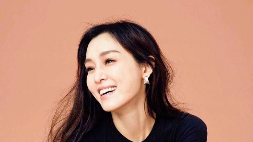 演唱会戴链引猜！范玮琪否认骨灰说，保留追责权