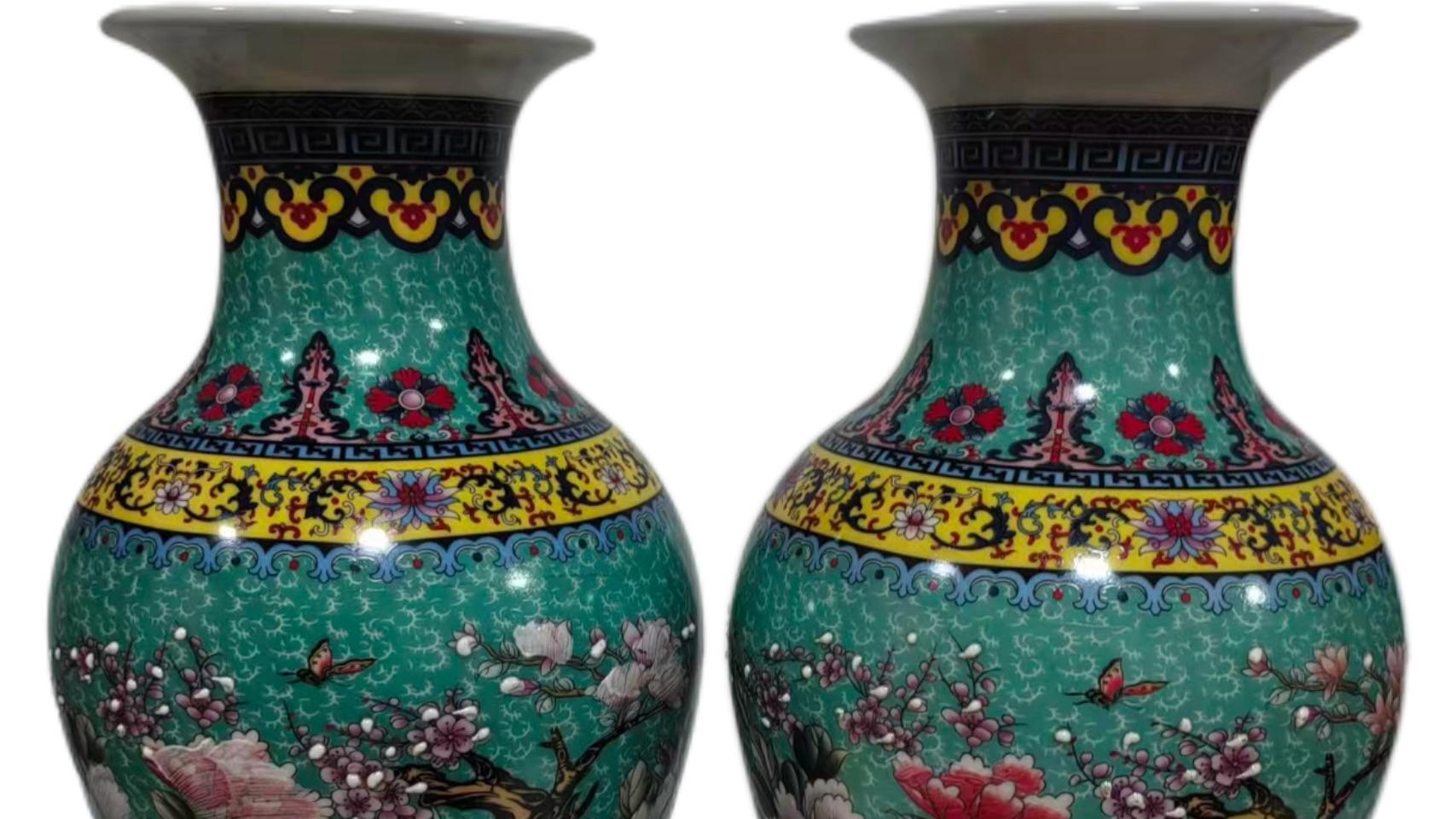 2125-37 厘米的乾隆盛世：一对粉彩观音瓶里的官窑巅峰