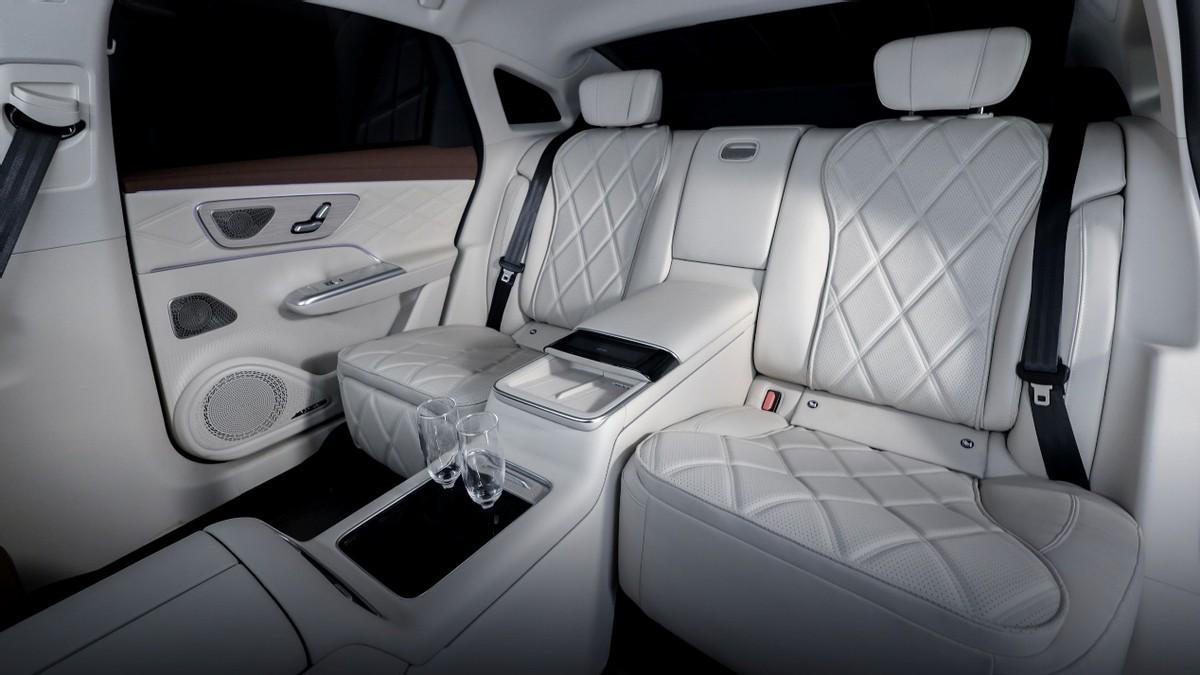 全系标配九大同级唯一，风云A9L光辉（四驱）重塑20万级价值标准