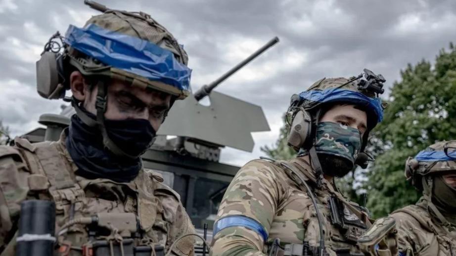 特朗普批乌不懂感恩，泽连斯基急忙致谢，本周或赴美会面