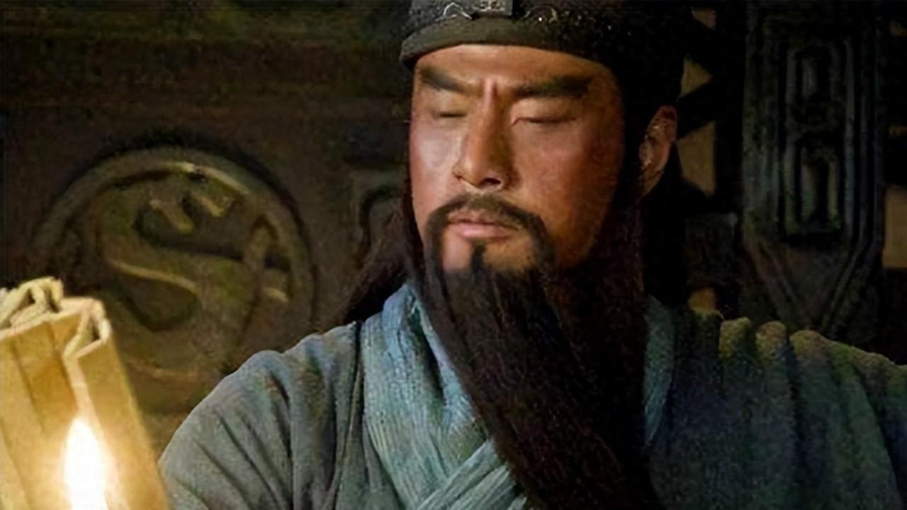 关羽身长九尺，放到如今有多高？1976年，广西出土一汉尺揭开答案